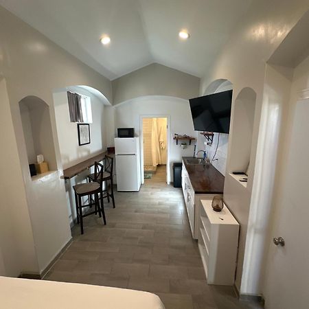 Tiny Home El Paso Exteriör bild